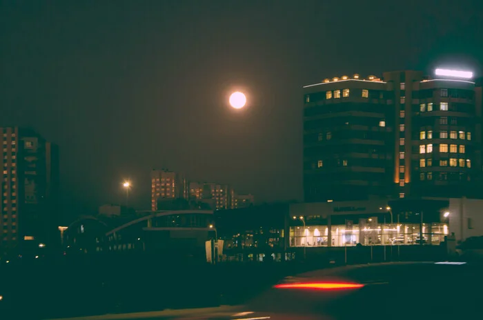 Kemerovo, University Bridge - My, The photo, Town, Street photography, The street, Kemerovo, dust, Evening