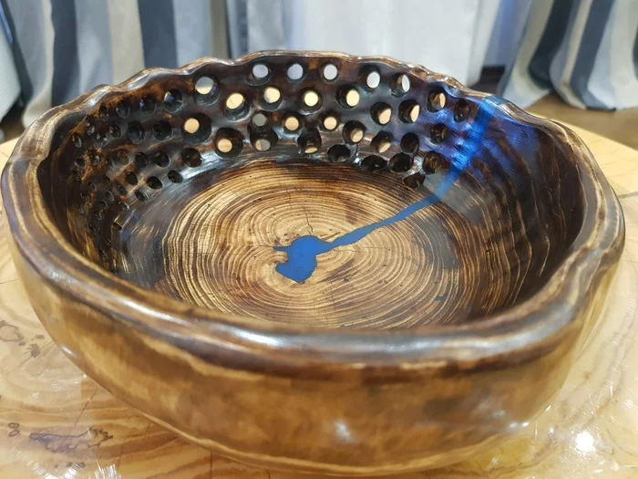 Thuja plate - My, With your own hands, Epoxy resin, Wood products, Woodworking, Carpenter, Crafts, Longpost