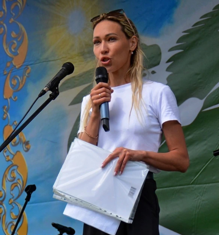 Дина Махиянова