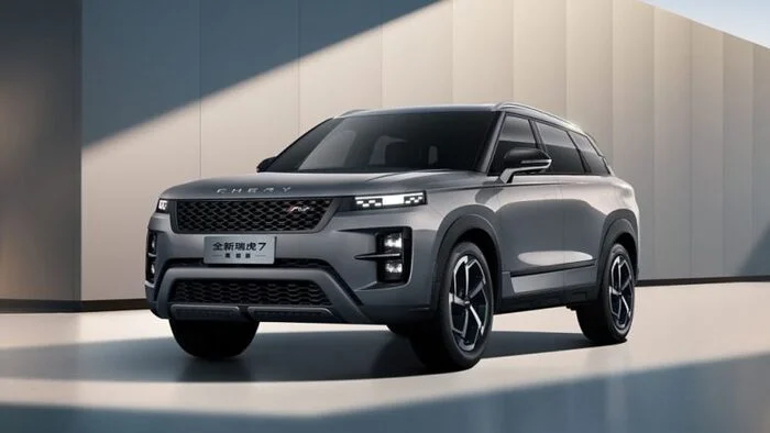 Chery Tiggo 7 High Energy Edition will go on sale on November 1. It is a clone of the Range Rover Evoque - Chinese cars, Auto, Chery, Chery Tiggo, Crossover, Longpost