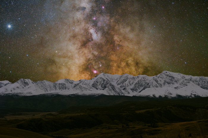 , - . XT-2, Samyang 35 F1.4 @2.8, ISO 3200, 4x40sec tracked, stacked.