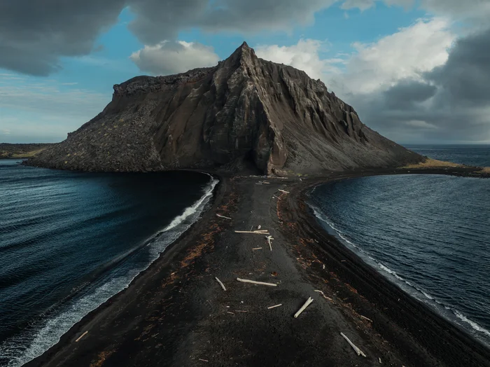 The youngest volcano in Russia - My, Дальний Восток, Travel across Russia, Nature, Travels, The nature of Russia, Kurile Islands, Island, Sea, Volcano