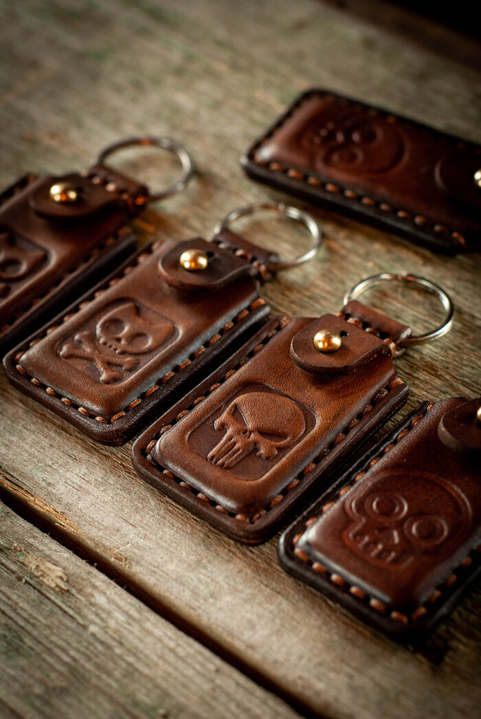 <!--noindex--><a href="https://pikabu.ru/story/brelokchekhol_dlya_kart_pik_troyka_strelka_podorozhnik_airtag_isbc_metki_immobilayzera_11966088?u=https%3A%2F%2Fvk.com%2Fhandybeastleather&t=https%3A%2F%2Fvk.com%2Fhandybeastleather&h=f675f71a5142464b214ab2c946cca0569c2b3188" title="https://vk.com/handybeastleather" target="_blank" rel="nofollow noopener">https://vk.com/handybeastleather</a><!--/noindex-->