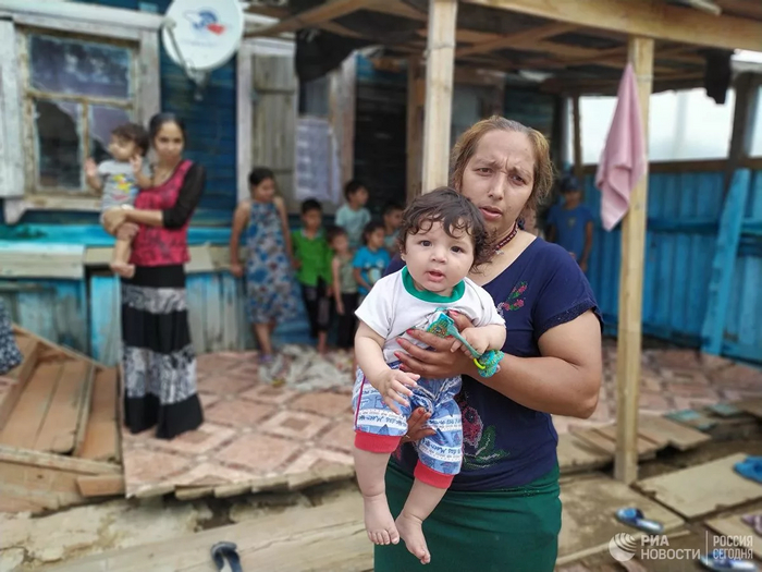 ����������