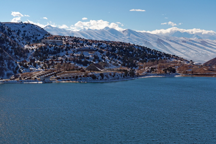 (<a href="https://pikabu.ru/story/ozero_kezenoyam_11972903?u=https%3A%2F%2Fcommons.wikimedia.org%2Fwiki%2FFile%3AChechen_Republic._Lake_Kezenoyam_PB050219_2200.jpg&t=%D0%BF%D0%BE%D0%BB%D0%BD%D0%BE%D1%80%D0%B0%D0%B7%D0%BC%D0%B5%D1%80&h=f5c6ee7abc61153ef7126e9d97de387302de2e8a" title="https://commons.wikimedia.org/wiki/File:Chechen_Republic._Lake_Kezenoyam_PB050219_2200.jpg" target="_blank" rel="nofollow noopener"></a>)