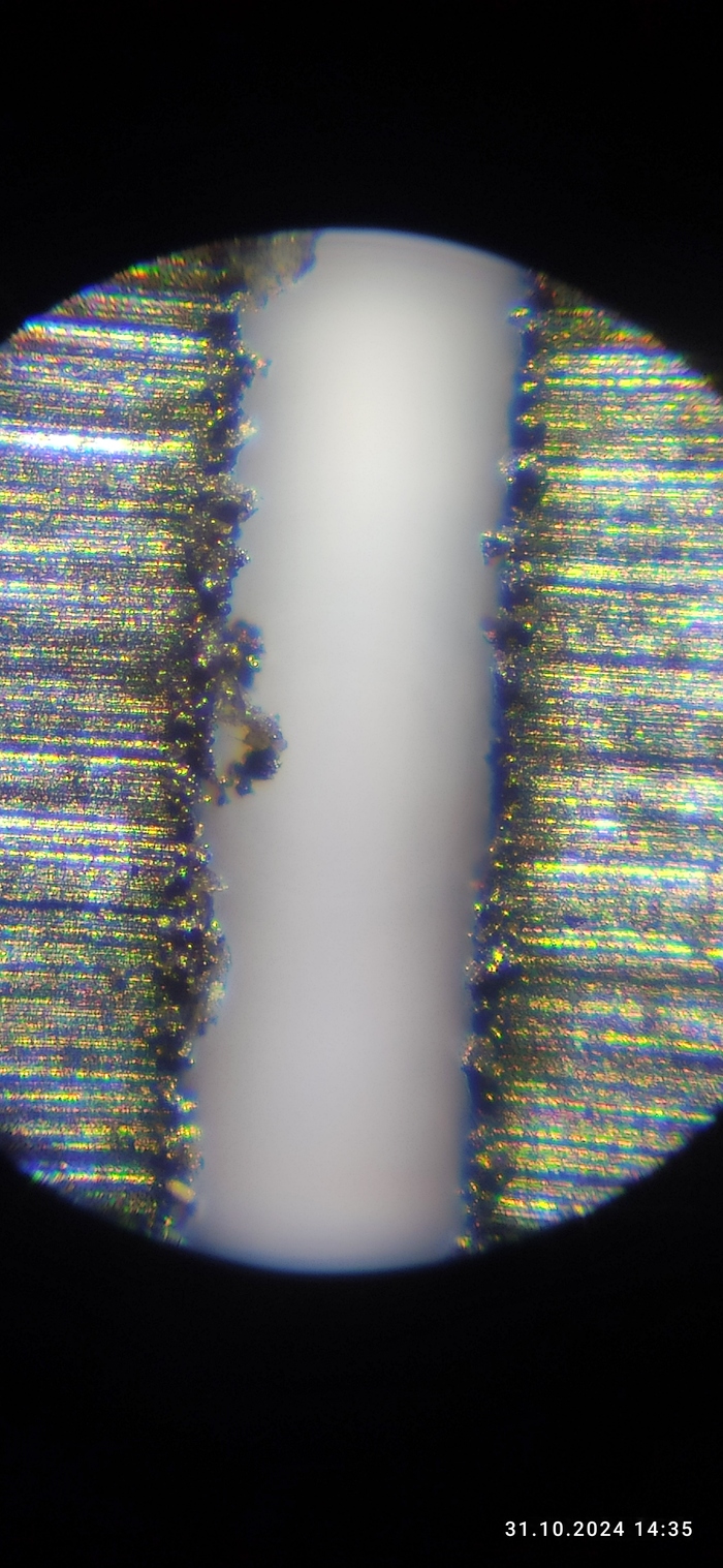 ������ ���� �������� 0.28 - 0.3 ��, ���� �������� 0.25��.