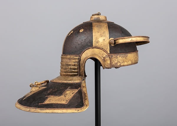 Roman helmet - History (science), Ancient Rome, Artifact