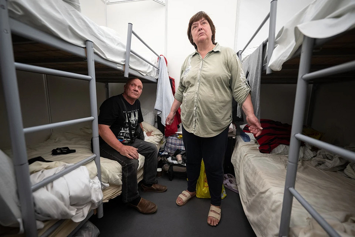 , ,      720  ,        .: GLOBAL LOOK PRESS