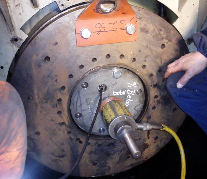 забавно что черная стальная трубка для высокого давления стоит 300 долларов.