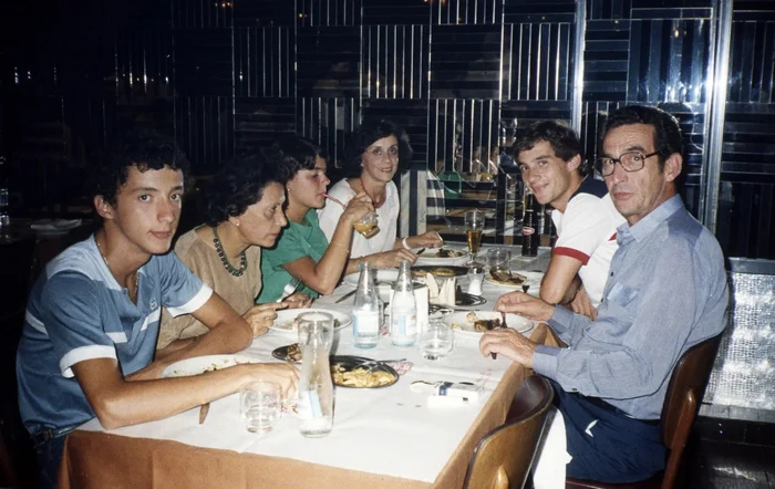 Brazil '94: We were supposed to have a jaw-dropping battle between Ayrton Senna and Michael Schumacher - My, Competitions, Formula 1, Speed, Автоспорт, Race, Michael Schumacher, Ayrton Senna, Damon Hill, Jean Alesi, Rubens Barrichello, Williams racing, Benetton, The Grand Prix, 90th, The photo, Extreme, Mclaren, Eddie Irvine, Jordan, Brazil, Longpost