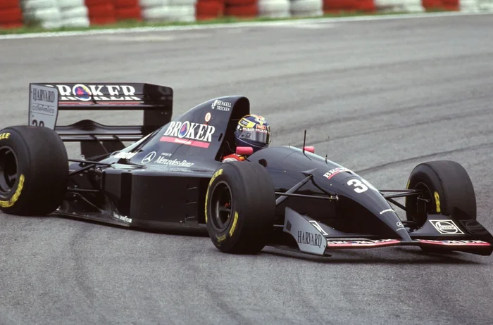 Brazil '94: We were supposed to have a jaw-dropping battle between Ayrton Senna and Michael Schumacher - My, Competitions, Formula 1, Speed, Автоспорт, Race, Michael Schumacher, Ayrton Senna, Damon Hill, Jean Alesi, Rubens Barrichello, Williams racing, Benetton, The Grand Prix, 90th, The photo, Extreme, Mclaren, Eddie Irvine, Jordan, Brazil, Longpost
