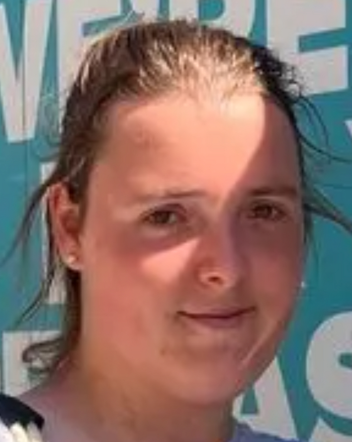 Холли Метсон