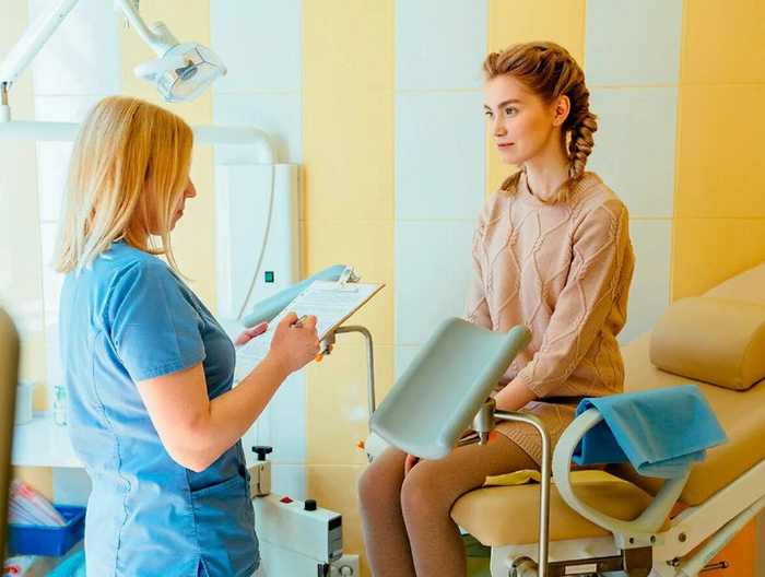 Гинекологи