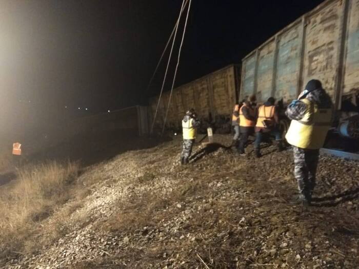 Derailment of 22 coal wagons - Crash, A train, Coal