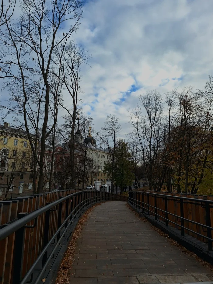 Orlyonok Park - My, Voronezh, The park, Monument, Autumn, Video, Mobile photography, Longpost
