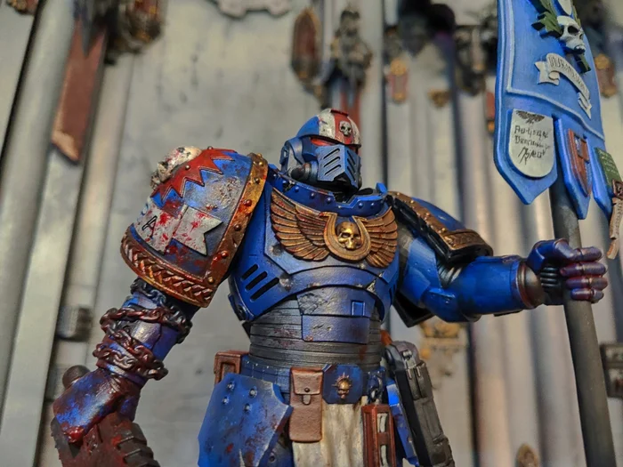 Lieutenant Demetrius Titus (height to crown 18 cm) - My, Warhammer 40k, Modeling, Miniature, Painting miniatures, Hobby, Collecting, Warhammer, With your own hands, Wh miniatures, Scale model, Collection, Figurines, Stand modeling, Painting, 3D printer, Painting, Longpost