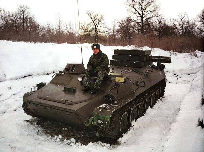 Всё-таки, это артиллерийский тягач.