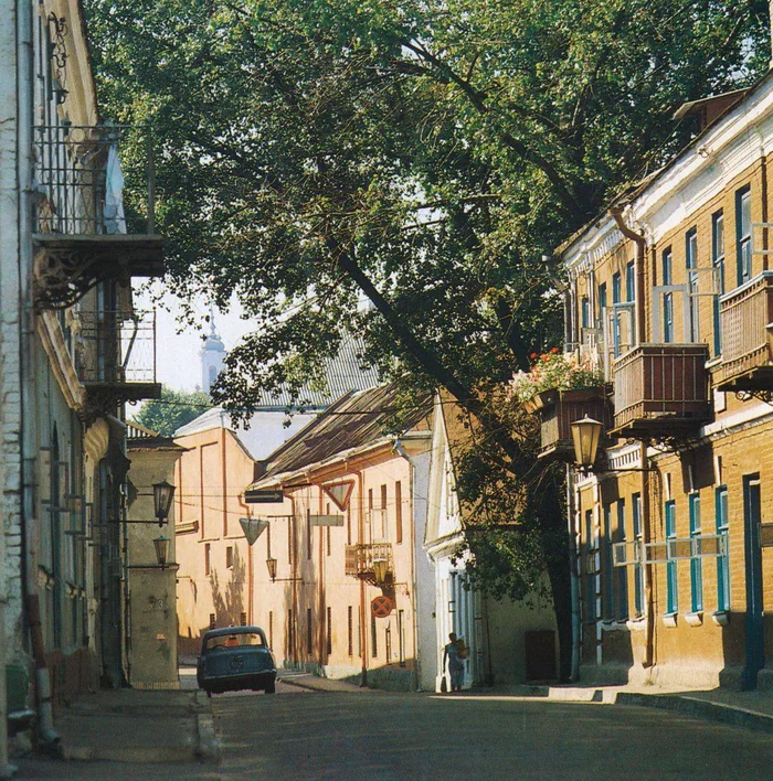 A quiet street in Grodno, Byelorussian SSR, 1986 - Grodno, Byelorussian SSR, Made in USSR, the USSR, Telegram (link), Retro, 80-е, Vintage