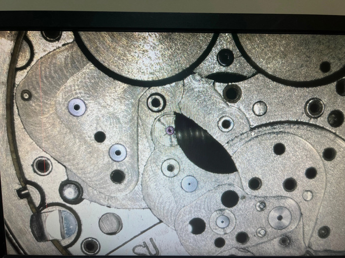 Уже отмытая платна часов, база на которой собирается весь механизма