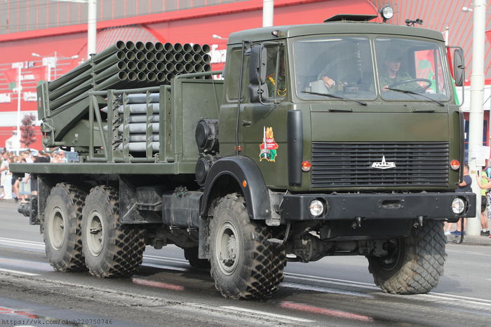 Пусковая установка БМ-21А "Белград"