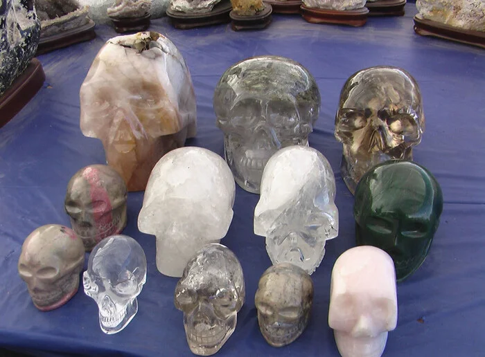 Artifacts, or the power of the great equalizers - Mystic, Scull, Crystal, Ufology, Nine Unknowns, Longpost