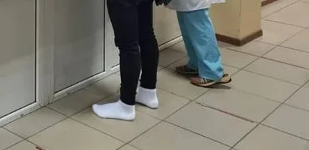 No shoe covers - My, Hospital, Admission department, Without shoes