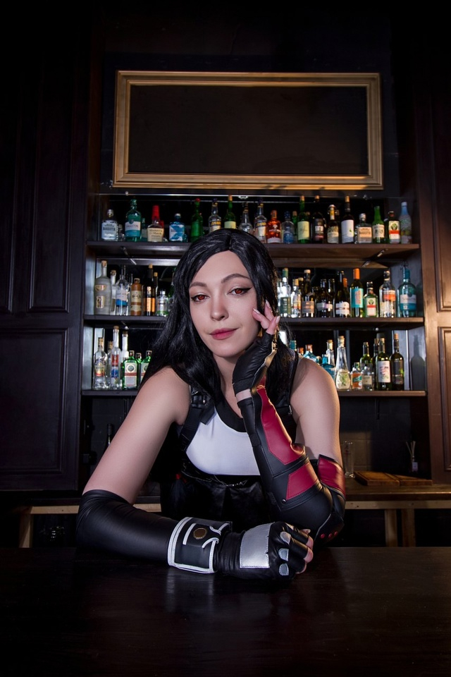  ,  ?   ,         , , Tifa Lockhart, Final Fantasy