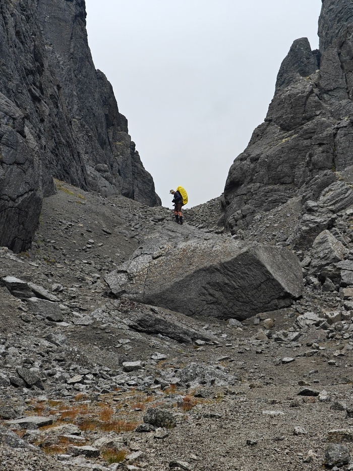 Внутри ущелья Юмъекорр