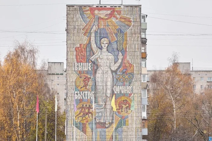 How we restored the mosaic Faster, Higher, Stronger in Nizhny Novgorod. Part Two - My, Restoration, Art, Mosaic, Nizhny Novgorod, Longpost