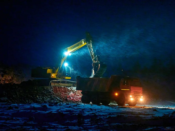 Night, winter, frost... - My, The photo, Landscape, Kolyma, Night, Blizzard, Severity, Spring, Taiga, Gold, Longpost