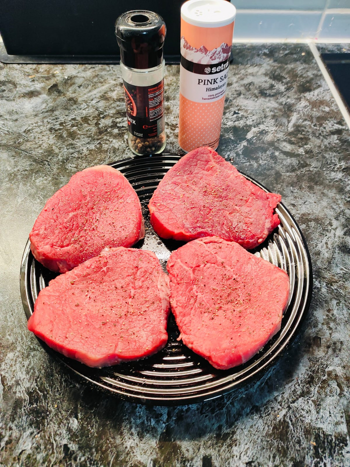 ���� ������ � �����. ��� �����. � ���� ����� � ������������� ���������, ����� �� �����. �������� ����� ���� � ������ ����� �������������, � ����������� ���.