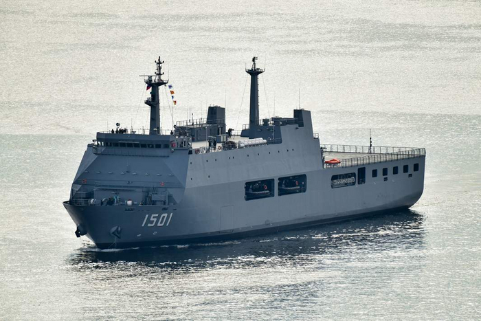 Вертолетоносный корабль «Моаттама» Фото: ТАСС/Юрий Смитюк