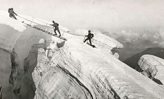 Gerard Omel - The photo, Black and white photo, Everest, Mountaineering