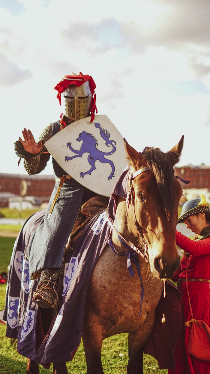 фото <a href="https://pikabu.ru/story/rekonstruktsii_srednevekovya_za_chto_ya_ikh_lyublyu_12005978?u=https%3A%2F%2Fvk.com%2Fphoto-73067060_457263707&t=%D0%BE%D1%82%D1%81%D1%8E%D0%B4%D0%B0&h=937d7b8a7df9f2f2065a19f1499407a6d13a0482" title="https://vk.com/photo-73067060_457263707" target="_blank" rel="nofollow noopener">отсюда</a>