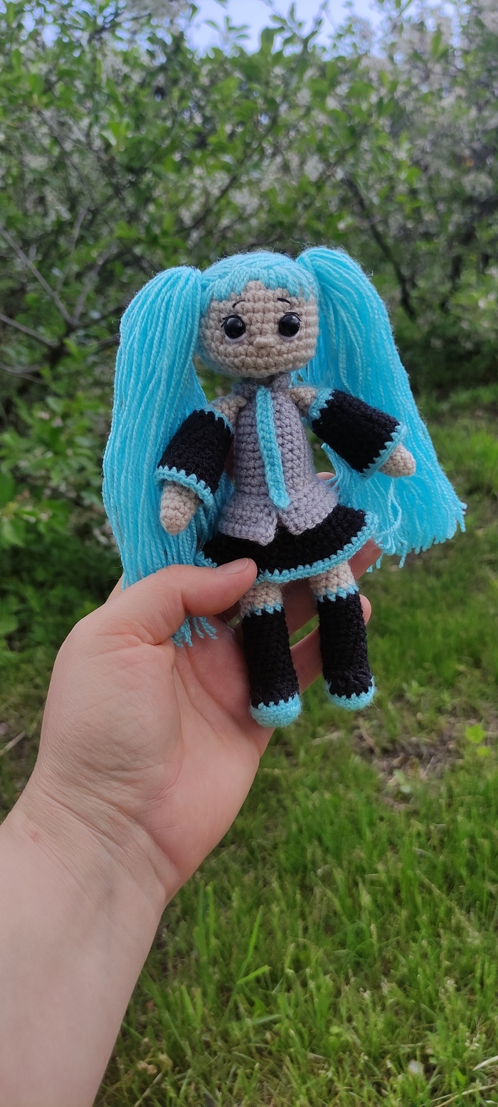 Материалы: крючок, синтепон