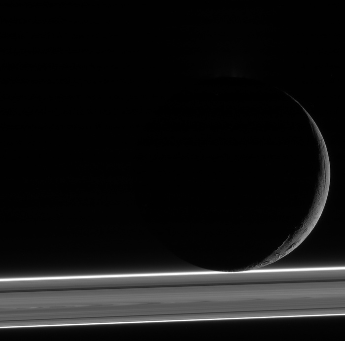     .   6  2011  /  NASA/JPL-Caltech/SSI/Kevin M. Gill