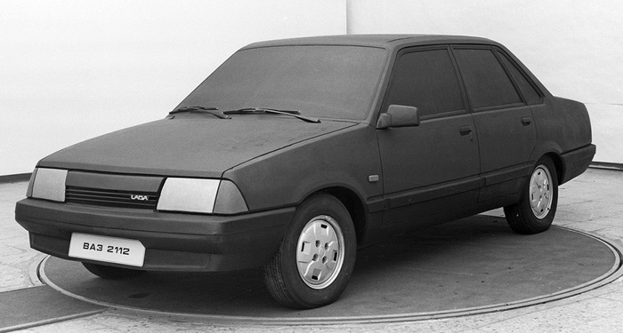    -2112.    -  Opel Senator.             !