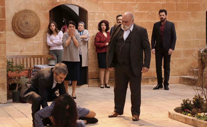 Кадр из сериала "Ветреный"