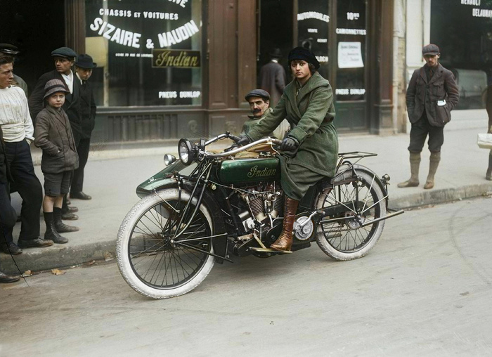 Осколки истории : Интересные и редкие ретро-фотографии Европы. 20 раскрашенных фотографий ХХ века. Часть XI Старое фото, Историческое фото, Фотография, Колоризация, Европа, 20 век, Исландия, Франция, Нидерланды (Голландия), Германия, Норвегия, Польша, Италия, Длиннопост