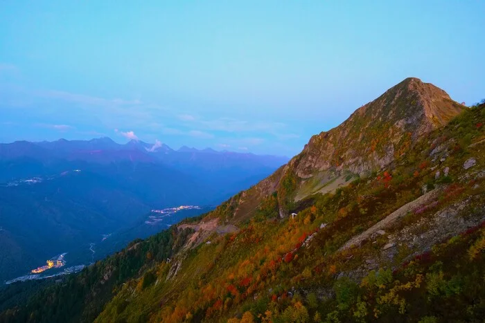 Red glade - My, The photo, The mountains, Caucasus mountains, Beautiful view, Autumn, Nature, Krasnaya Polyana, Landscape