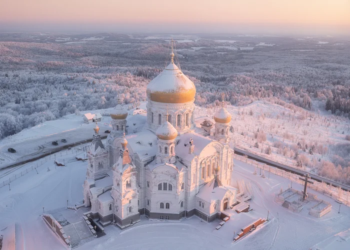 Белогорский монастырь, вид сверху - Моё, Фотография, Дрон, Аэросъемка, Пермский край, Белогорский монастырь, Зима, Холод