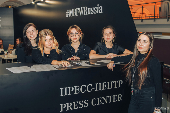   -,  , .        :  , , ,    