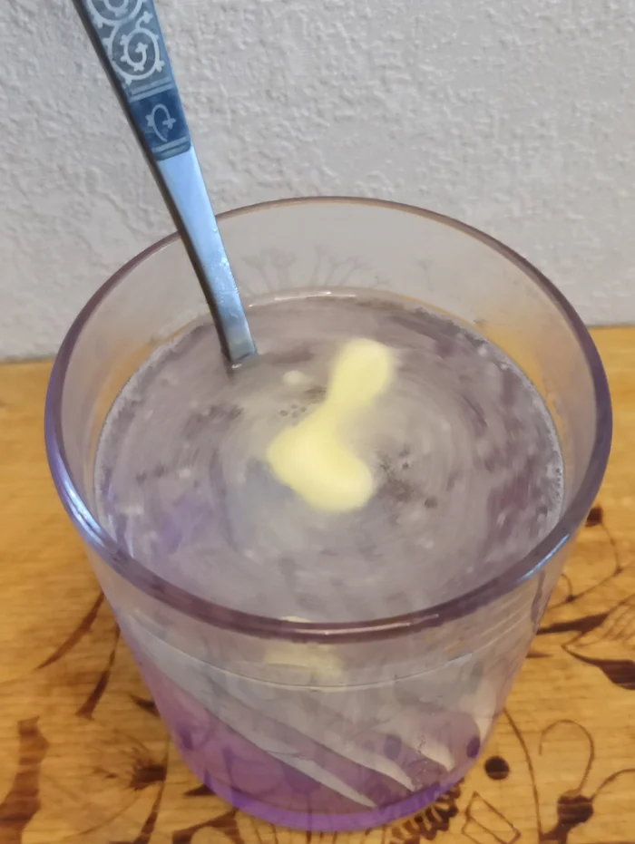 I check butter from Chizhik for the presence of palm. How to check butter: 5 ways - My, Butter, Products, Fake, Deception, Customer, Prices, Score, Butter, Проверка, Market, Saving, Trade, GIF, Longpost