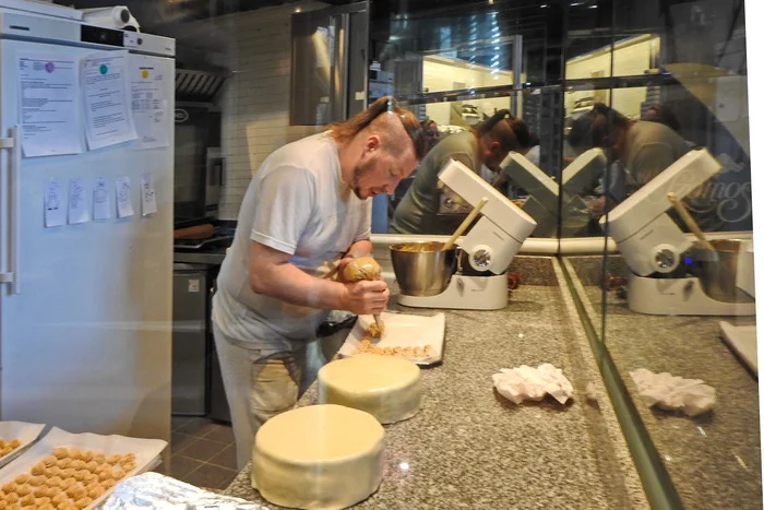 Confectioner - My, The photo, Travels, Tourism, Confectioner, Cake, Budapest, Hungary