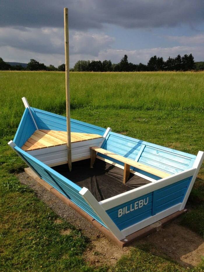 — A sandbox in the form of a boat from a subscriber - Crossposting, Pikabu publish bot, Telegram (link), Longpost, Sandbox, The photo