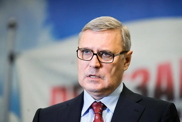 Former Prime Minister Kasyanov is being asked to take away his apartment worth 700 million rubles - Politics, Mikhail Kasyanov, Foreign agents, Telegram (link)