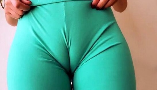 Girls want a new trend? Camel toe 0_o - Botox, Trend, Humor, Cameltoe