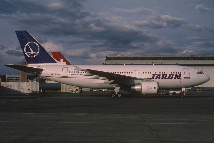      .     Airbus A310    , , , , , , , , , , 