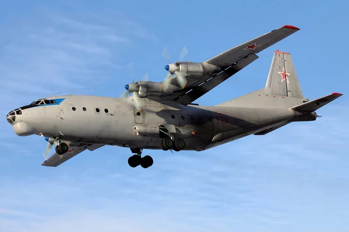 Commander... we're going to fall, what are you doing? Ghost plane over Ufa - My, The airport, Airplane, Flight, Aviation, Призрак, Pilot, Incident, the USSR, Crash, Longpost, Negative