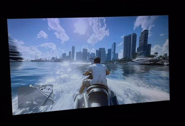 GTA 6 Screenshot Leak Reveals Details of City's Waterfront and NPC Density - My, Gta 6, Draining, Gta, Screenshot, Npc, Rockstar, Games, Console games, Longpost